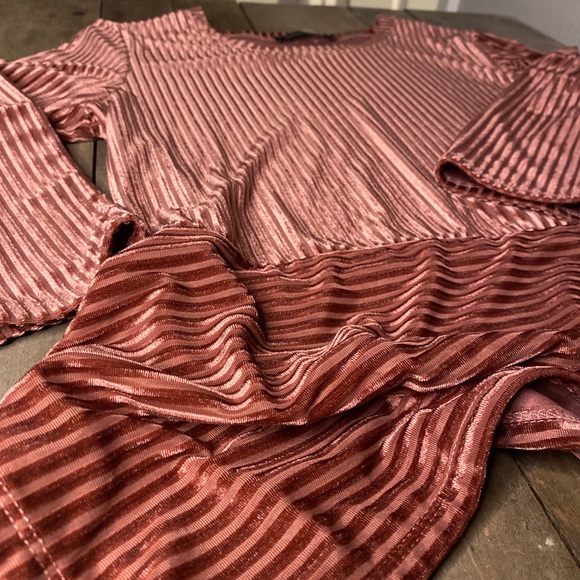 Velvet Ivanka Trump Blouse - Picture 2 of 4